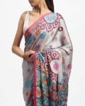 1117Wx1400H-410480058-gry03-MODEL-700×877-1.avif
