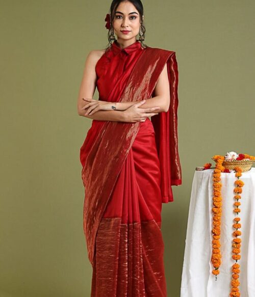 Woven Saree with Contrast Border