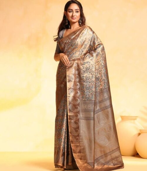 Women Zari Woven Saree with Tassels