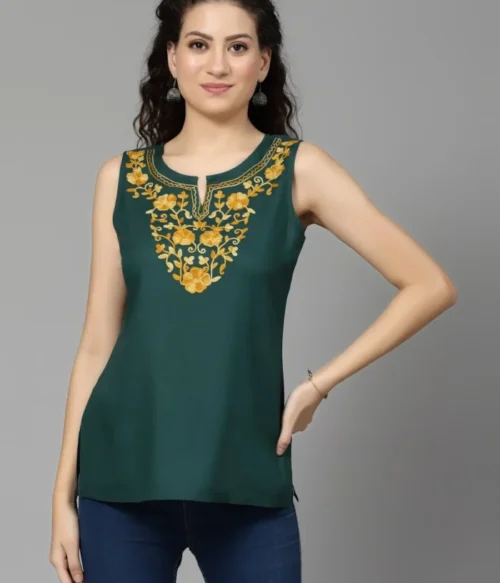 Nadia Green Sleeveless Short Kurti
