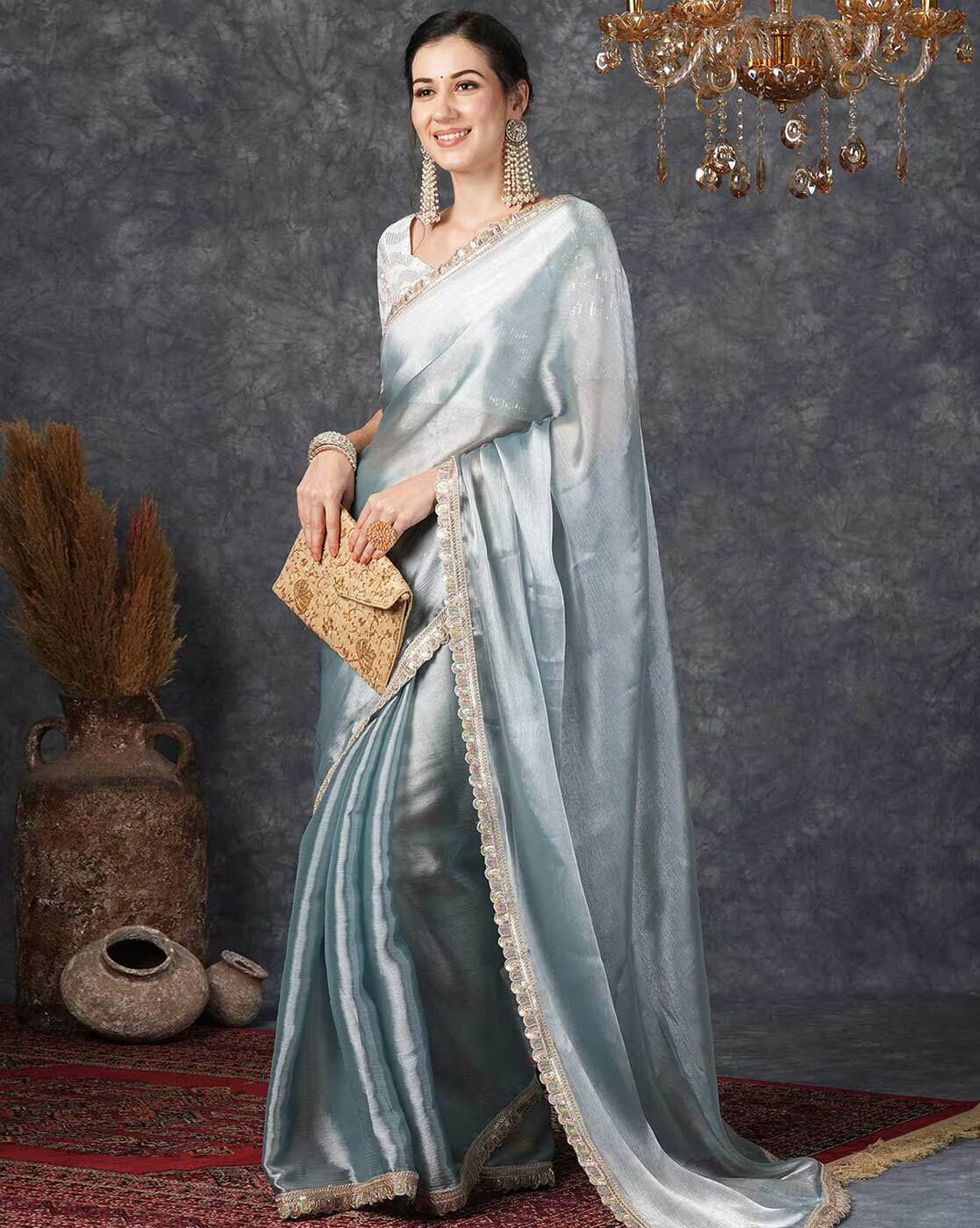 imgi_21_1117Wx1400H-700214577-grey-MODEL3