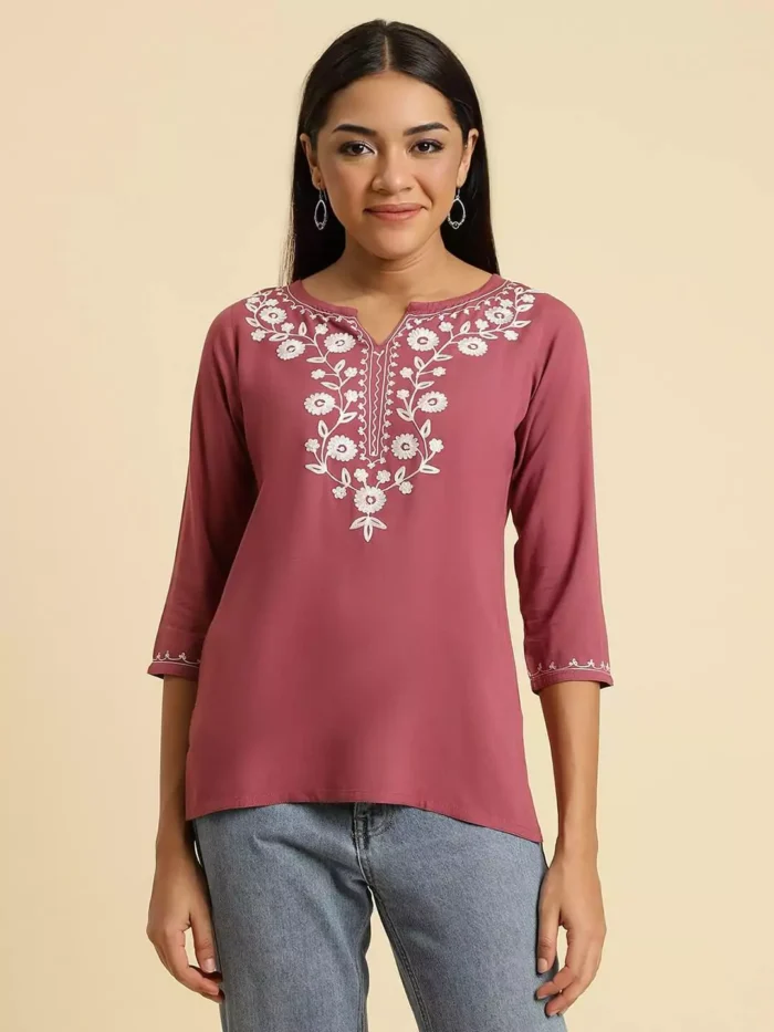 light-wine-silk-short1-700x933-1.webp