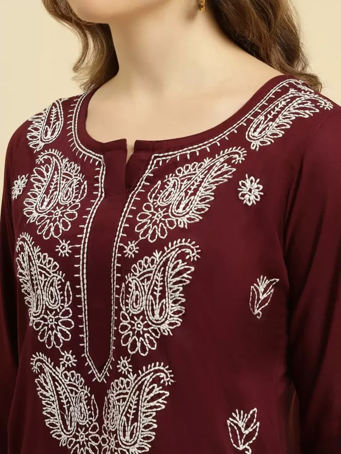 wine-chikankari-long-kurti6-700x933-1.webp